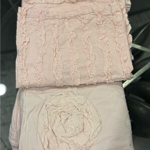 The Land of Nod Pink Ruffled Duvet Cover an 2 Pillow Cover Covers